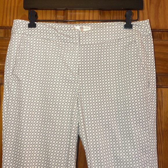 Kenar Printed Pants - Picture 2 of 8